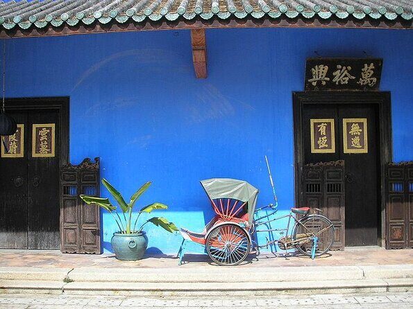 Guided Tour of Cheong Fatt Tze's Blue Mansion in George Town - Key Points