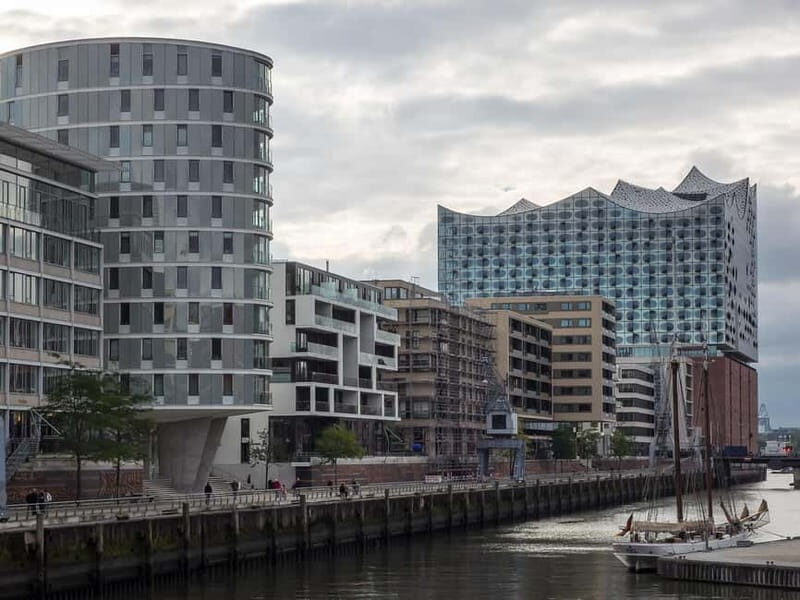 Guided tour of Hamburg - The Value of This Tour