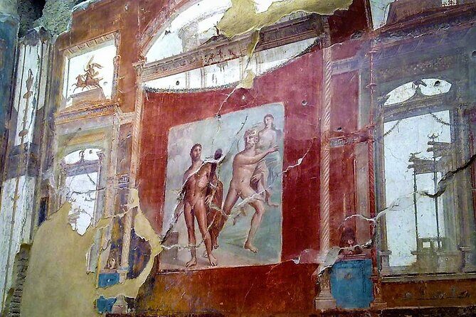 Guided tour of Hercunaleum with light lunch and entrance ticket - Key Points