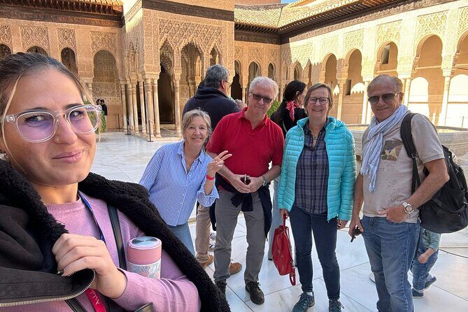 Guided tour of La Alhambra with tickets included - Who Is This Tour Best For?