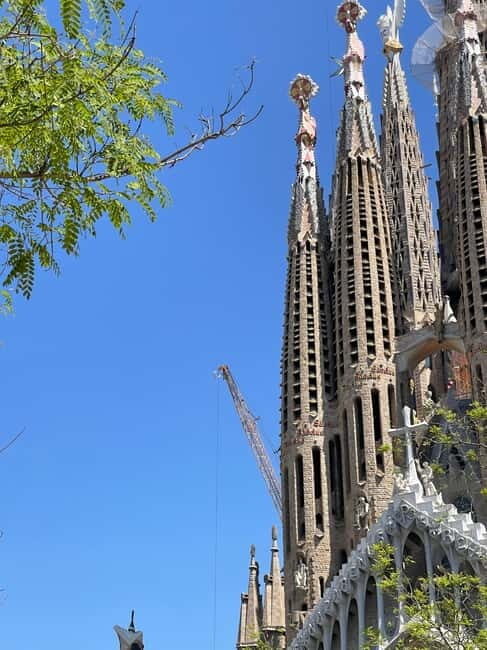 Guided Tour of Sagrada Familia - Gaudi's dream - FAQ