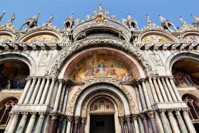 Guided Tour of St. Mark Basilica with Terrace and Museum Access - Group Size and Convenience