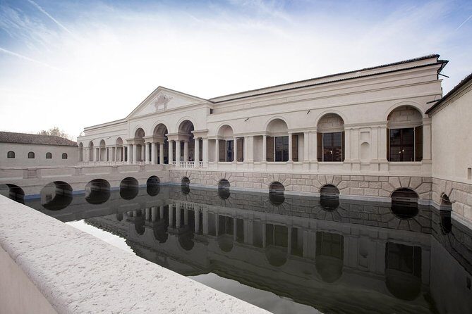 Guided Tour of Te Palace of Mantua - Introduction to Palazzo Te and Its History