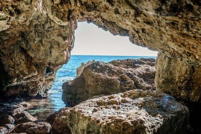 Guided Tour of the Adriatic or Ionian Caves of 1 hour and 30 minutes - FAQ