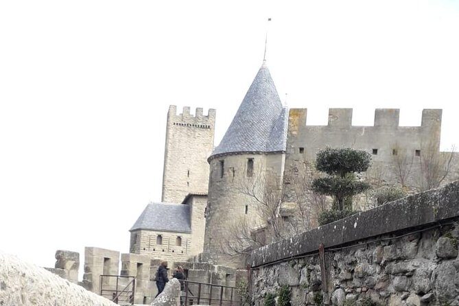Guided tour of the City of Carcassonne (on foot) - A Detailed Look at the Carcassonne Guided Tour