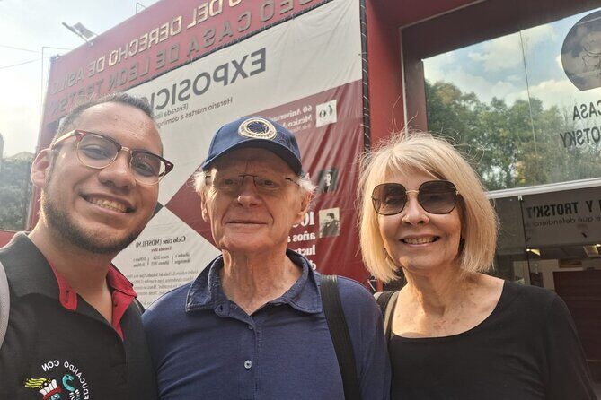 Guided tour of the Coyoacán neighborhood and the Leon Trotsky museum - Why This Tour Works Well