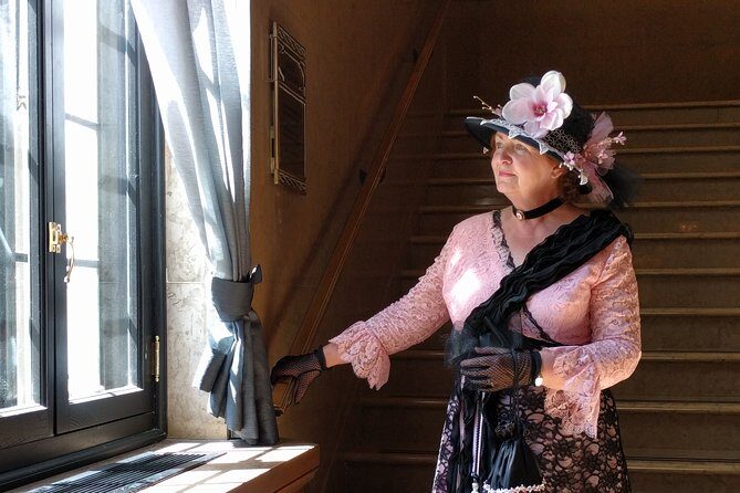 Guided Tour of the Fairmont Le Chateau Frontenac in Quebec City - The Value Proposition