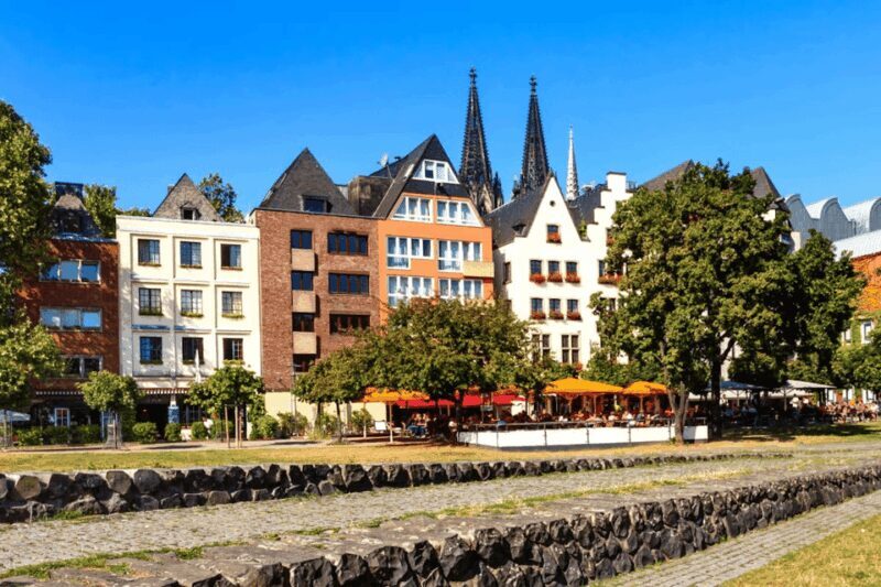 Guided tour of the historic center of Colonia - Practical Details and Tips