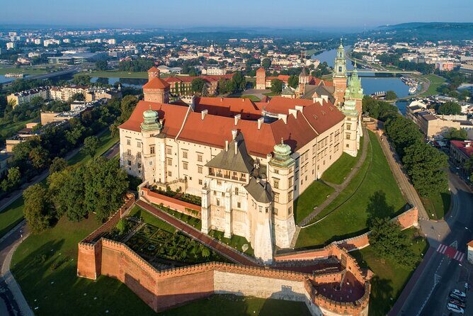 Guided Tour of The Wawel Castle and Cathedral from Krakow - An In-Depth Review of the Wawel Castle and Cathedral Tour