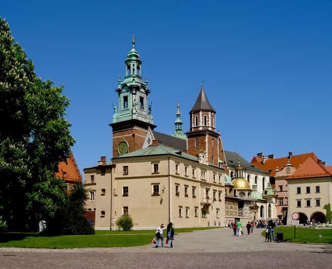 Guided Tour of the Wawel Castle & Cathedral in Cracow - Exploring Wawel Castle & Cathedral: What You Can Expect