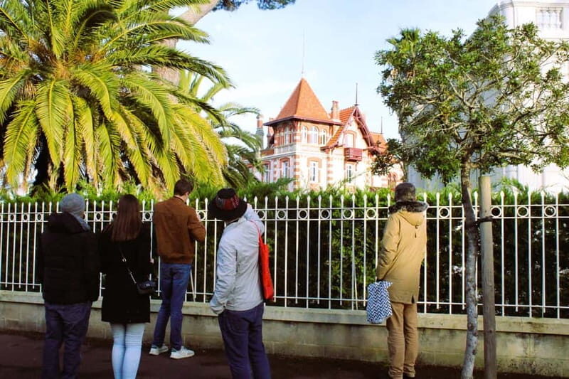 Guided tour of the Winter City Quarter - An In-Depth Look at the Tour Experience