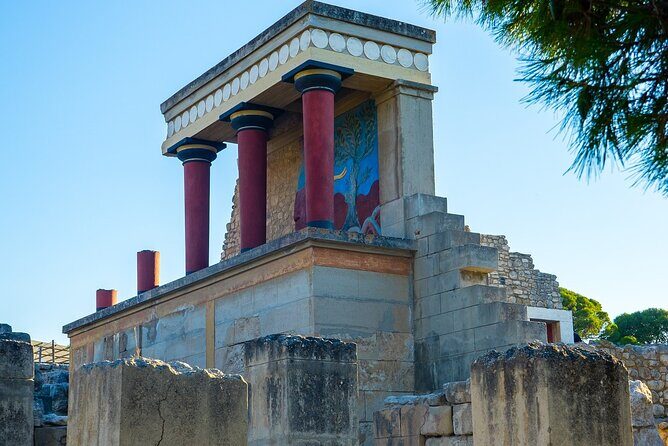 Guided Tour to Knossos Palace & Heraklion - FAQ
