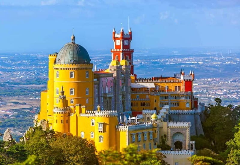 Guided Tour to Sintra, Pena,Regaleira,Cabo da Roca & Cascais - An In-Depth Look at the Tour Experience