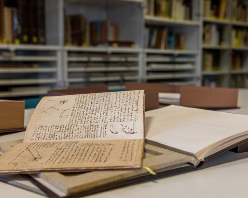 Guided tour to the editions of Leonardo's manuscripts - Who Should Consider This Experience?