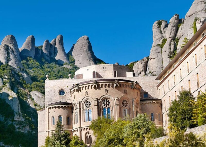 Guided Tour to the Magnificent Montserrat Monastery - Key Points