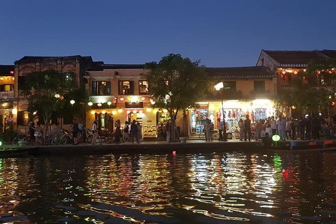 Guided Tour to Visit Hoi An Ancient City, Sampan Boat Ride,Night Market,Lanterns - Sampan Boat Ride on the Hoai River