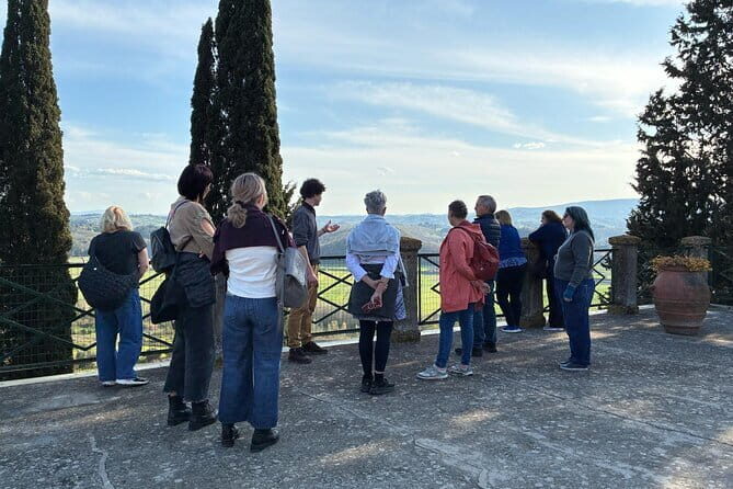 Guided tour with wine tasting and local organic products - The Sum Up