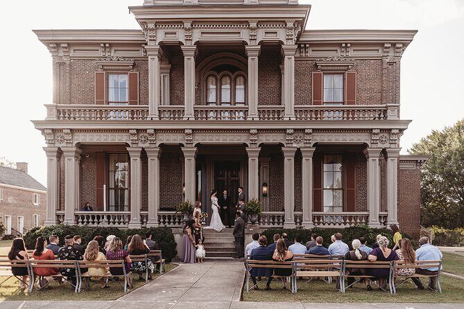 Guided Tours of Two Rivers Mansion and the 1802 House - FAQ