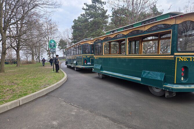 Guided Trolley Tour in Niagara Falls - An In-Depth Look at the Guided Trolley Tour