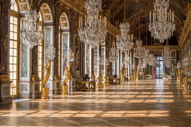 Guided Visit of Versailles Small Group Tour - Key Points