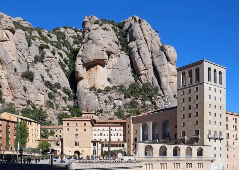 Guided Visit to the Enchanting Montserrat Monastery - Guided Visit to the Enchanting Montserrat Monastery
