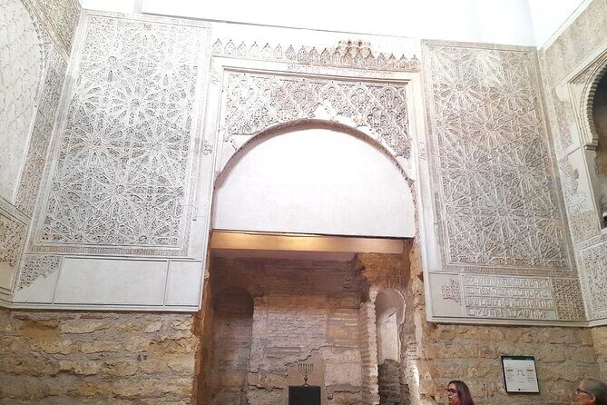 Guided walking tour in Cordoba - The Sum Up