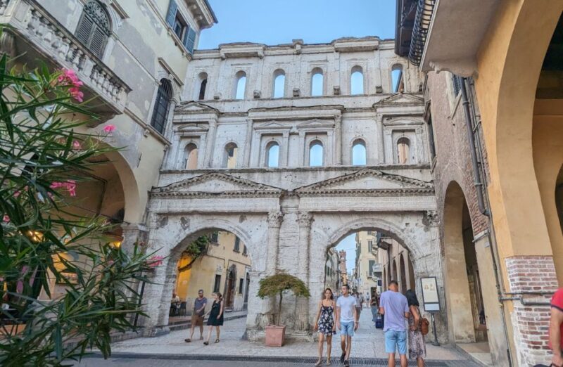 Guided Walking Tour in Verona - The Experience of a Guided Walk