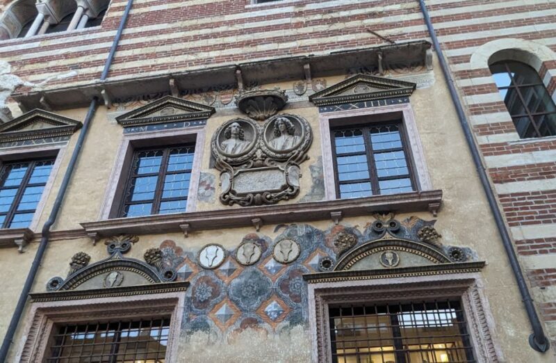 Guided Walking Tour in Verona - Practical Details