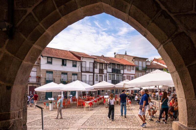 Guimarães: Private Flexible Walking Tour in Historic Center - Exploring Guimarães with the Walkbox App: An In-Depth Review
