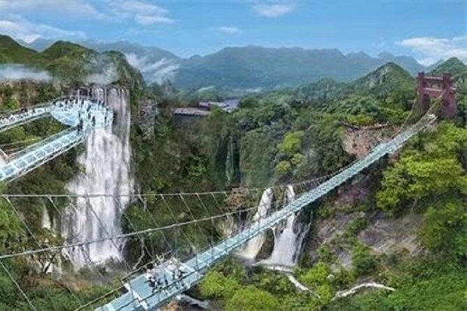 Gulong Gorge Skywalk Glass Bridge and Waterfall View Private Tour - An In-Depth Look at the Tour