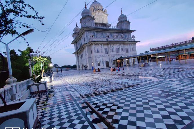 Gwalior tour with fort & beautiful palaces. - Exploring the Majestic Gwalior Fort and Its Surroundings