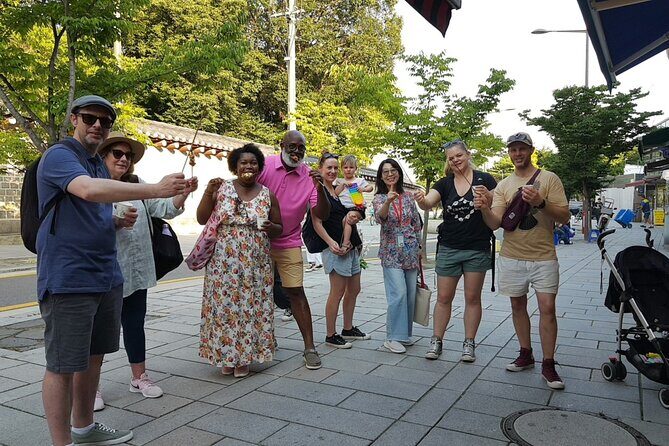 Gwangjang market Netflix Food Walking Tour with Insadong - Key Points