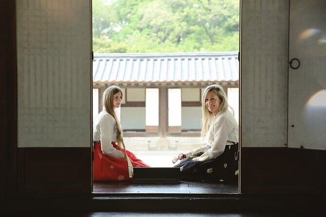 Gyeongbokgung Hanbok Photo Shoot - The Sum Up