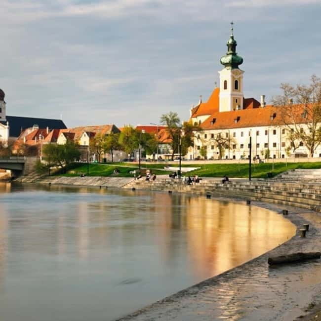 Gyr: 2-Hour Private Boat Sightseeing Tour - The Value of a Private Yacht Experience