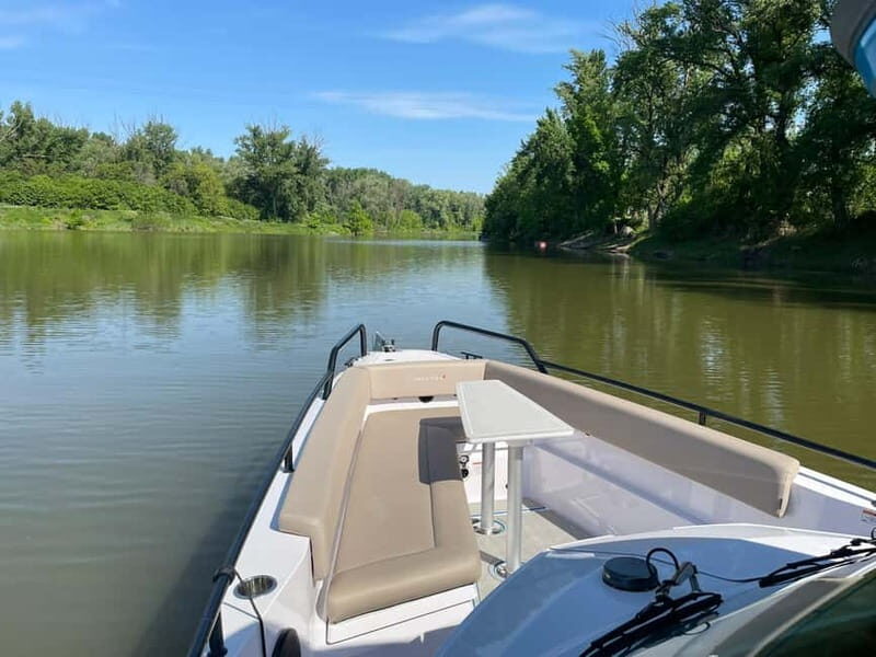 Gyr: 2-Hour Private Boat Sightseeing Tour - Final Thoughts