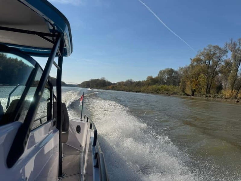 Gyr: 2-Hour Private Boat Sightseeing Tour - FAQ