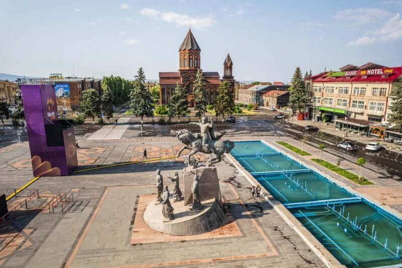 Gyumri: Ancient Monasteries, city tour and rural museum - Key Points