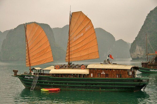 Ha Long Bay 1 Day Tour - Visiting a Spectacular Cave
