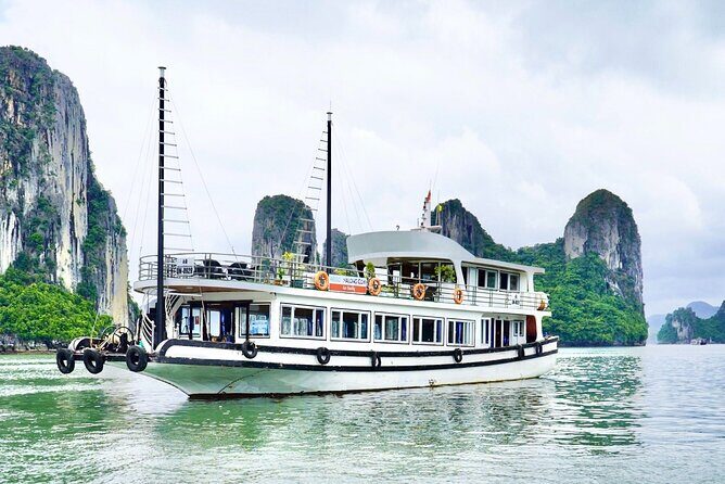 Ha Long Bay Cruise Day Tour-best selling: Included transportation - Visiting Sung Sot Cave—A Natural Marvel