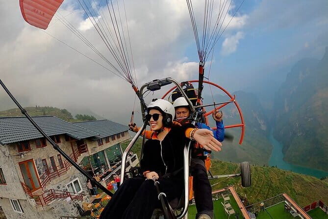 Ha Long Sky Tour: Powered Paragliding - Key Points