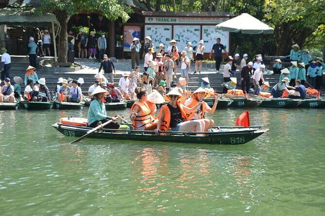 Ha Noi - Ninh Binh (Hoa Lu - Trang An - Mua Cave) - Final Words