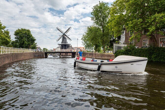Haarlem Open Canal Tour with a real live guide - Why This Tour is Worth Considering