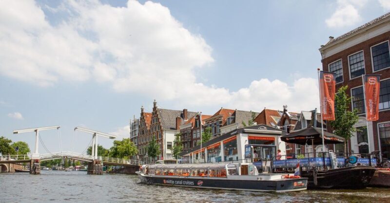 Haarlem: Sightseeing Canal Cruise through the City Center - Key Points