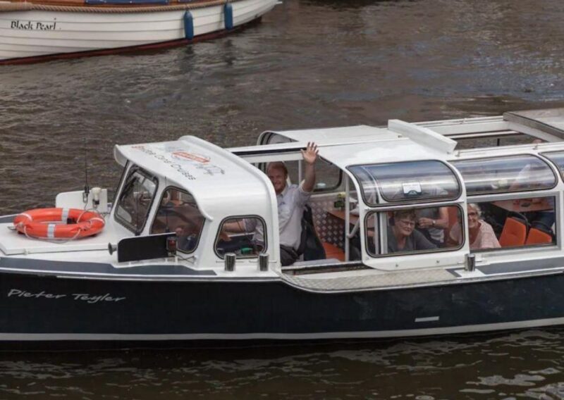 Haarlem: Sightseeing Canal Cruise through the City Center - Who Should Consider This Tour?