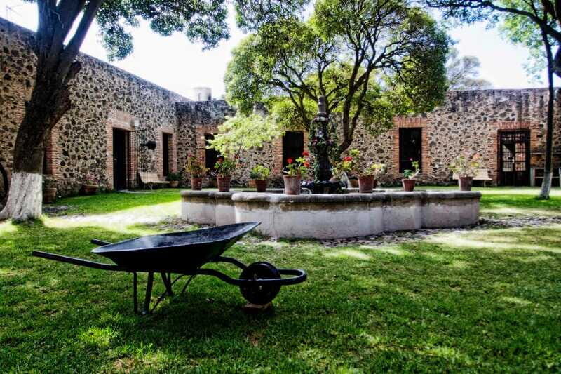 Hacienda Tochatlaco: historical visit, inside the main house - FAQ