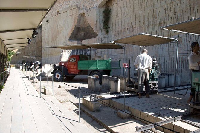 Hagar Qim temple (UNESCO) and Limestone Heritage guided tour - Key Points