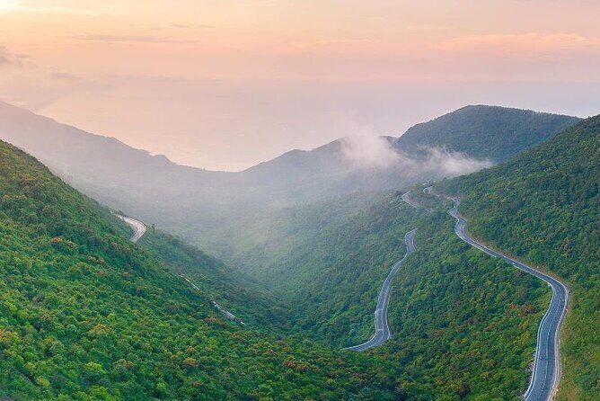 Hai Van Pass & Hue City Sites Deluxe Tour from Hoian/Danang - The Value of This Tour
