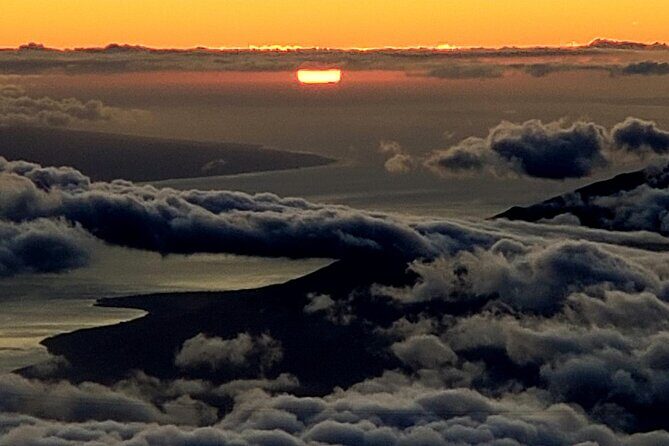 Haleakala Sunset and Astronomy Tour - The Experience in Detail