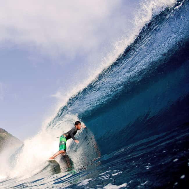 Haleiwa, Hawaii: Group Surf Lesson with Instructor - An Authentic North Shore Surfing Experience