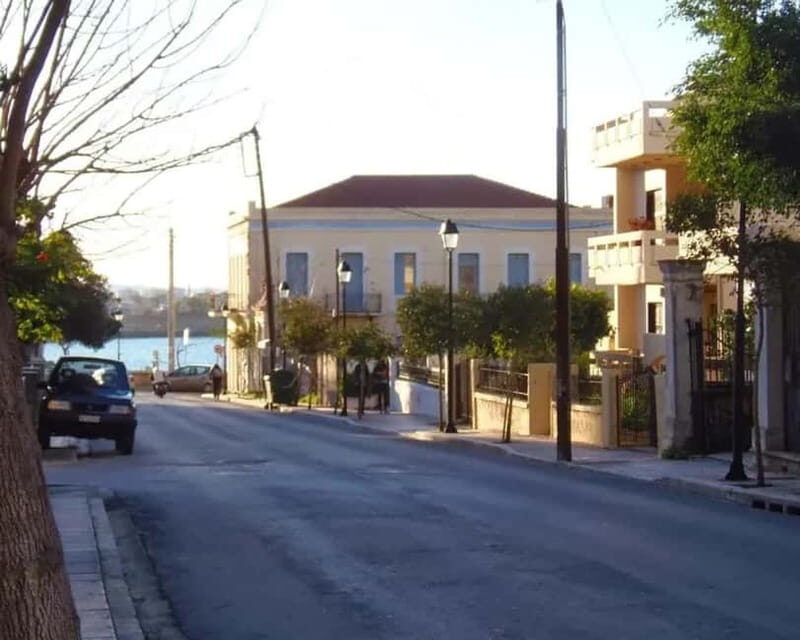 Halepa and Tabakaria Private Walking Tour - Key Points